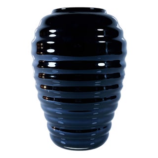 Bee Hive Opaline Onyx Vase from Cambridge Glass, 1970s For Sale