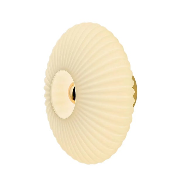 Deeply Ribbed Elliptical Shaped Mouthblown Veneto Glass Gives A Soft Light Effect. The Gold Top Reflector Lamp Avoids...