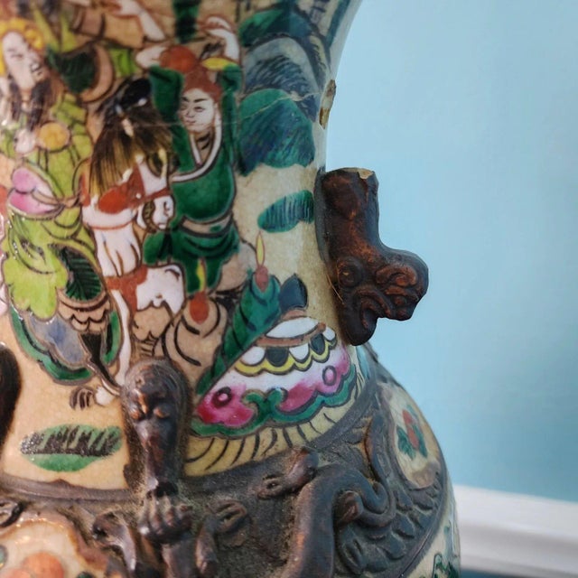 Chinoiserie Antique Chinese Nanking Vase Lamp Qing Dynasty 19th Century For Sale - Image 3 of 12