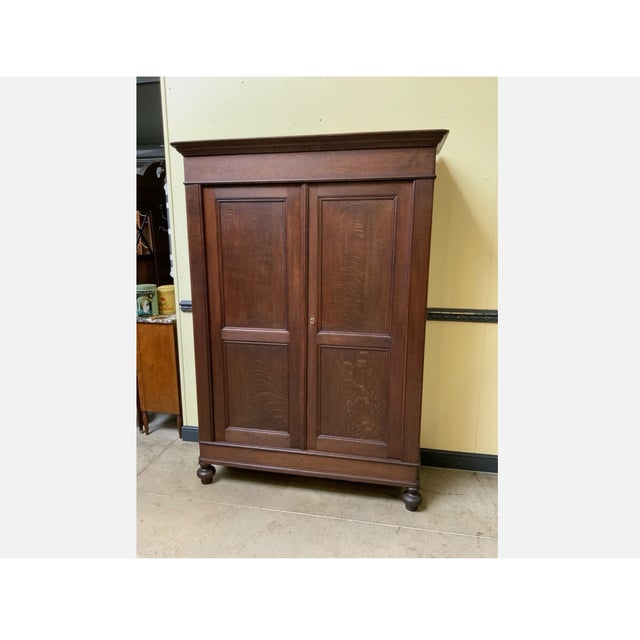 Age: circa 1880 Wood type: solid oak Condition: very good, meticulously maintained, ready-to-use original condition (minor...