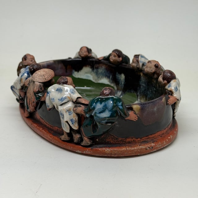 Antique Meiji Period Japanese Inoue Ryosai Simida Gawa "Ten Men Looking" Bowl For Sale In Cleveland - Image 6 of 9