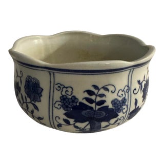 Vintage Blue and White Floral Planter For Sale