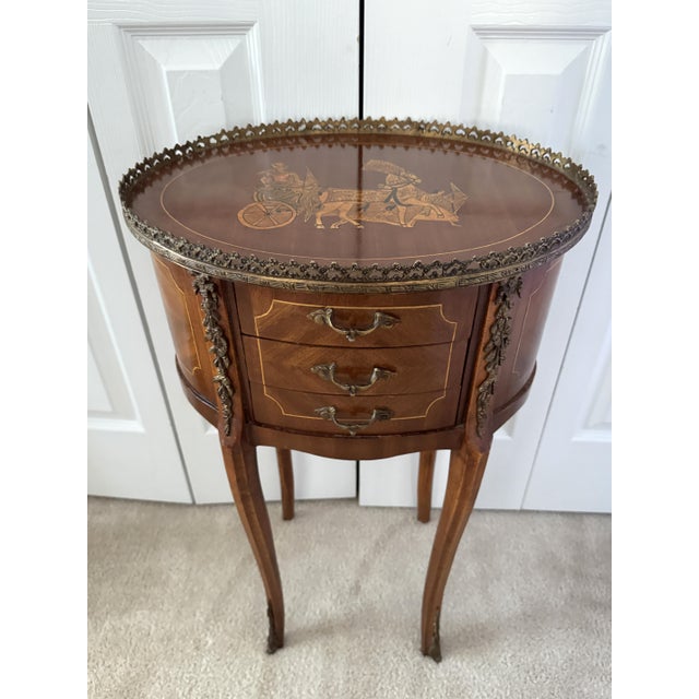 Offering for sale this positively divine antique French Louis XV accent table with the following fine features: - Made in...