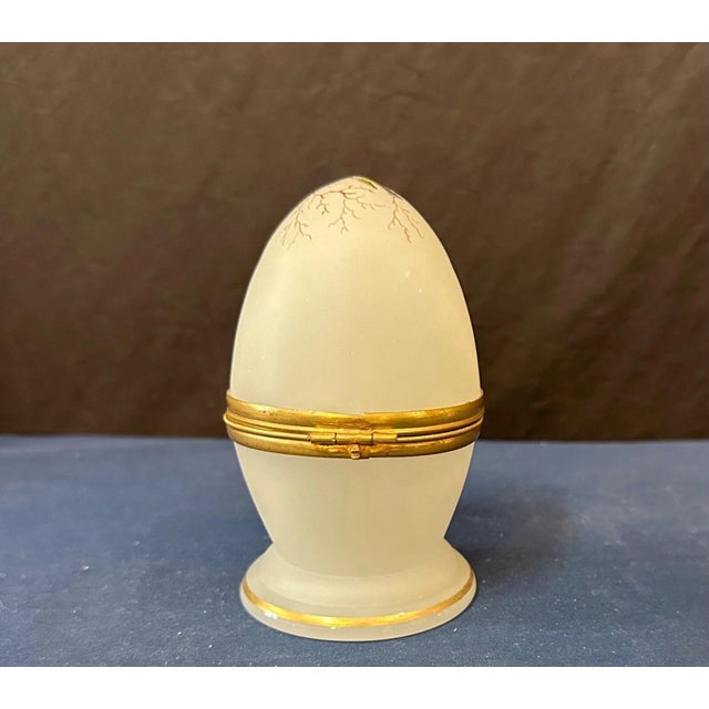 Antique victorian glass perfume bottle For Sale - Image 9 of 9