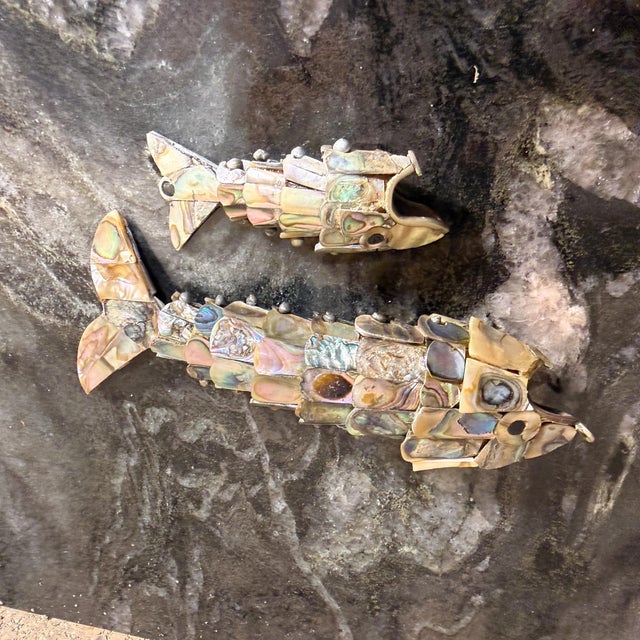 Shell 1970s Mexican Articulated Fish Bottle Opener Abalone Shell Los Castillo Style Small For Sale - Image 7 of 7