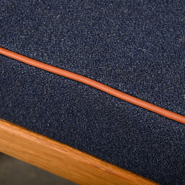 Scandinavian Daybed in Oak and Dark Blue Bouclé Fabric with Leather Accents, 1960s For Sale - Image 10 of 15
