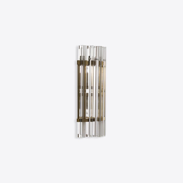 Small Clear Amaro Wall Light from Pure White Lines For Sale - Image 8 of 9