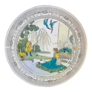 Mid 20th Century Royal Doulton Series Ware Decorative Plate E7211