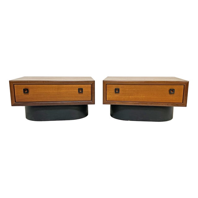 C. 1960s Rs Associates Mid-Century Modern Teak Nightstands - A Pair For Sale