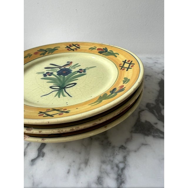 French Country Early 19th Century Quimper France Hand-Painted Butter Yellow, Mustard, Bird and Blue Floral Plates - Set of 3 For Sale - Image 3 of 8