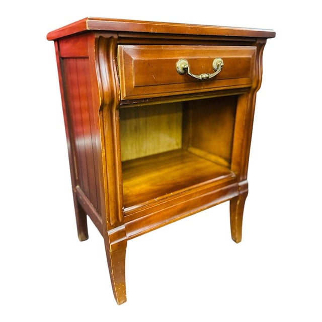 Vintage French Regency Louis XVI Style Mahogany and Brass Nightstands- Pair of Two For Sale In New York - Image 6 of 10