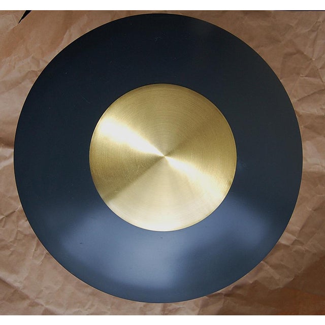 Vintage Boréns Table Lamp in Brass and Sheet Metal, 1960s, in Good conditions. Designed 1960 to 1969 This piece has an...