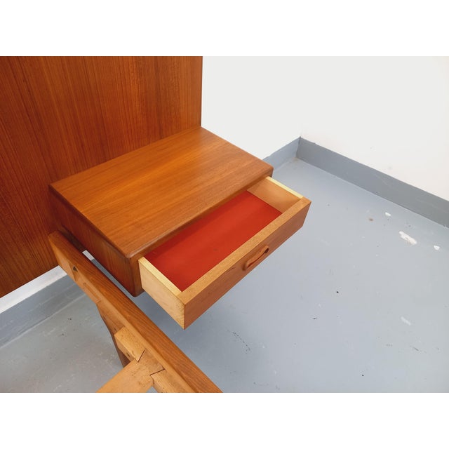 Vintage Scandinavian Teak Double Bed with Integrated Bedside Tables, 1960s For Sale - Image 17 of 18