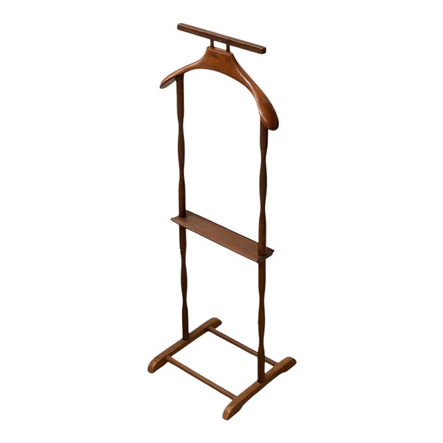 Vintage Mid-Century Modern Gentleman’s Valet Stand in Walnut For Sale