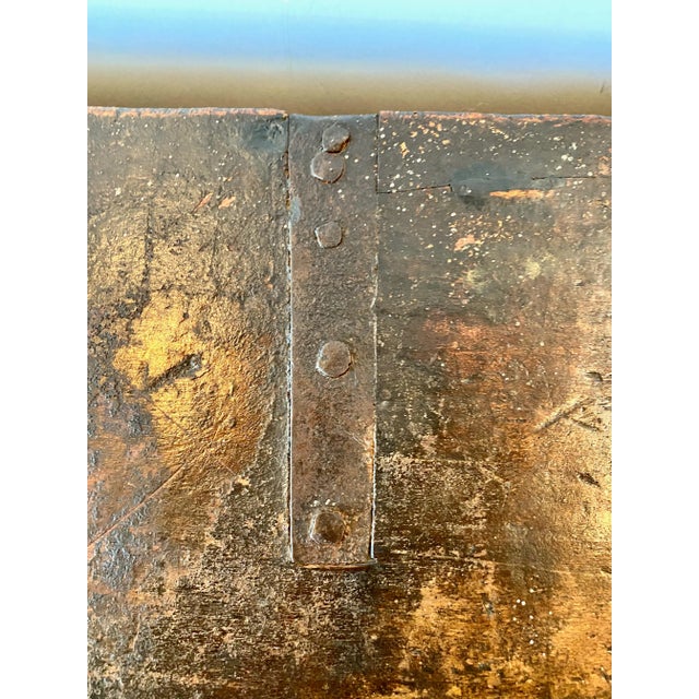 Early 17th Century Italian Cassone For Sale - Image 10 of 12