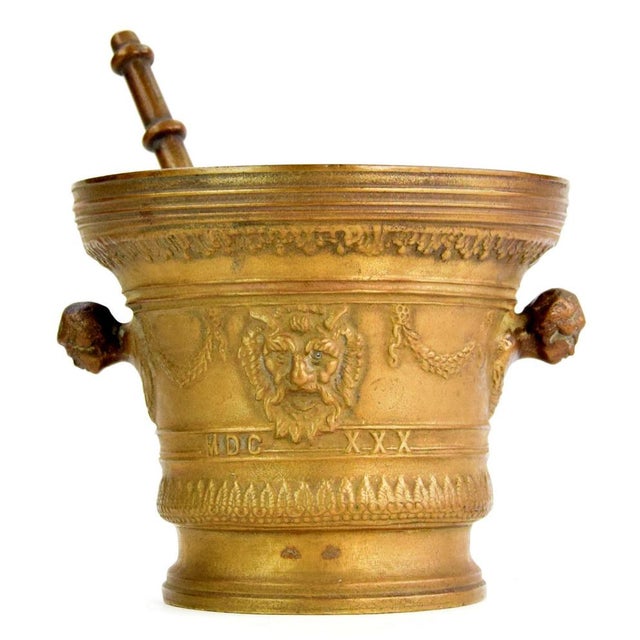 17th Century Style Pharmacy Mortar with Pestle, 1890s, Set of 2 For Sale - Image 5 of 6