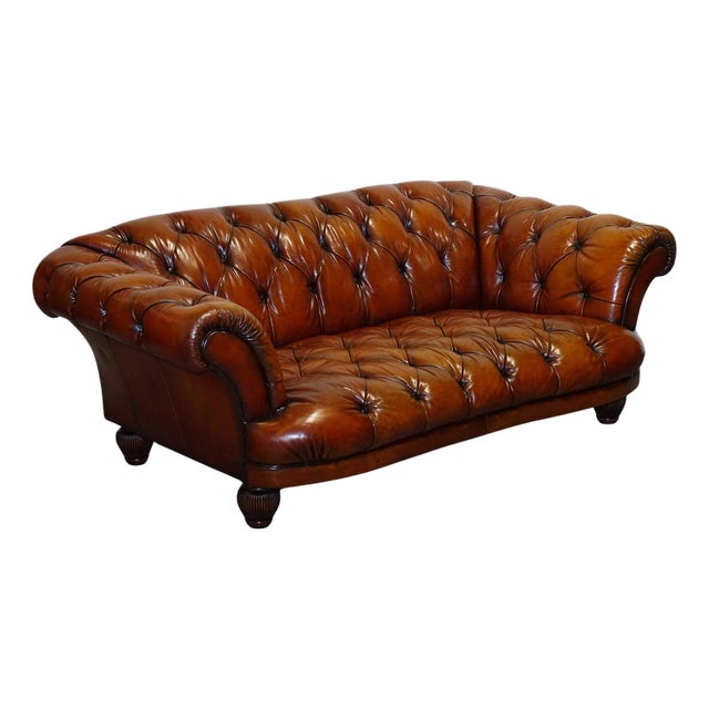 Leather Oscar Chesterfield Sofa from Tetrad For Sale