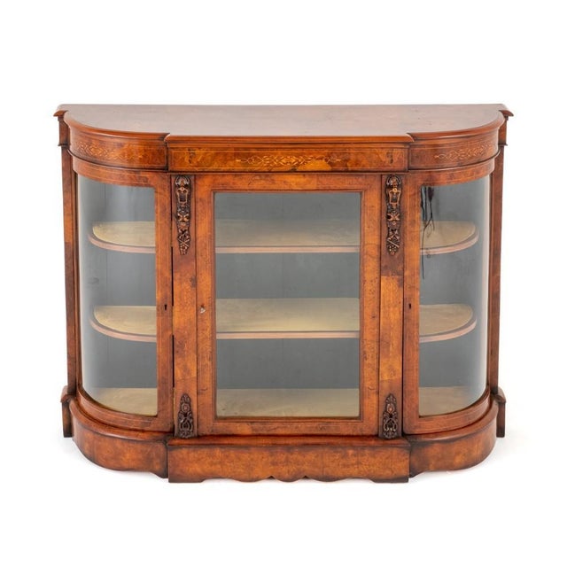 Victorian Buffet in Walnut, 1860 For Sale - Image 9 of 9