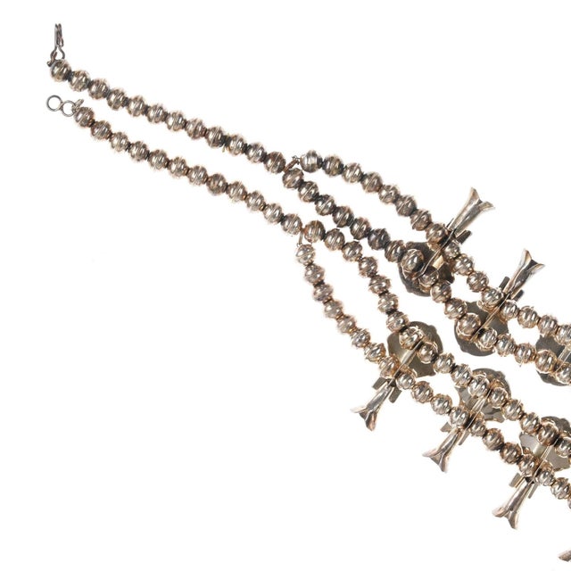 Late 20th Century Vintage Navajo Silver and Turquoise Squash Blossom Necklace For Sale - Image 5 of 5
