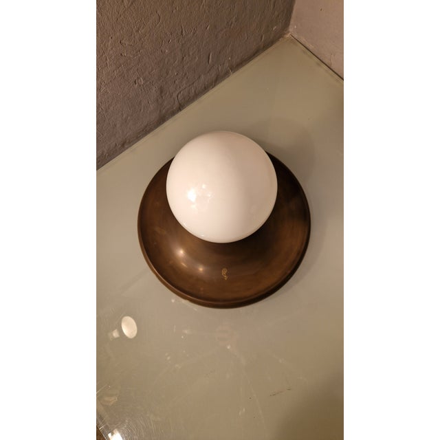 1960s Vintage Wall Lamp in Burnished Brass and Opaline Glass by Achille & Pier Giacomo Castiglioni for Flos, 1960s For Sale - Image 5 of 12