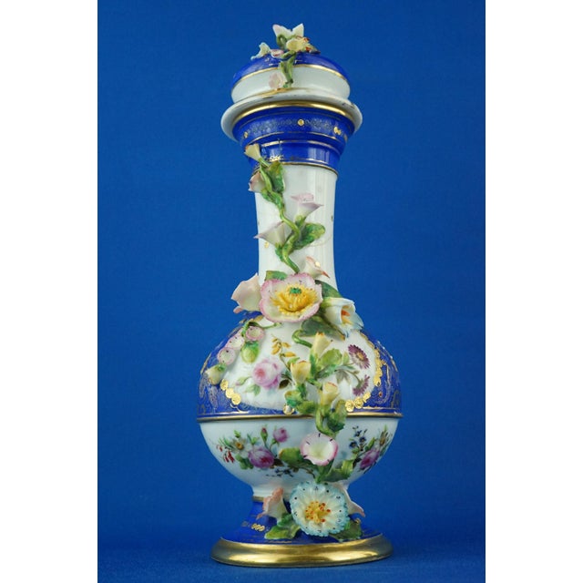 White Antique French Potiche Vase with Porcelain Lid, 1844 For Sale - Image 8 of 18