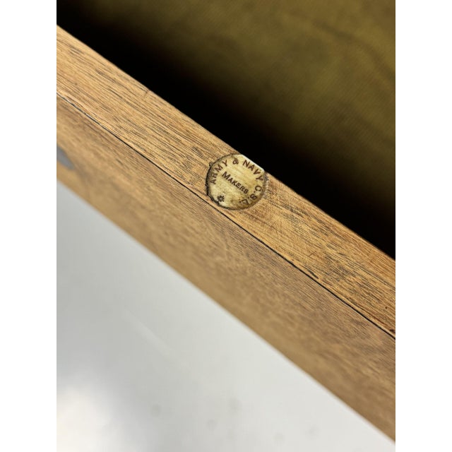 Campaign Chest of Drawers in Oak, 19th Century For Sale - Image 16 of 18