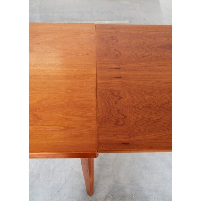 Expandable Dining Table by Henning Kjaernulf for Velje, 1960s For Sale - Image 13 of 15