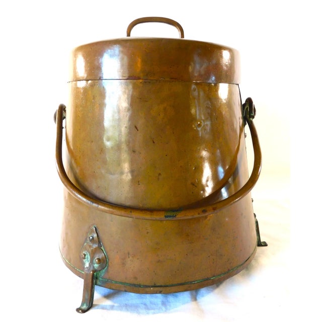 Large Antique Footed Copper Coal Scuttle Bucket W/ Lid & Handle For Sale - Image 12 of 12