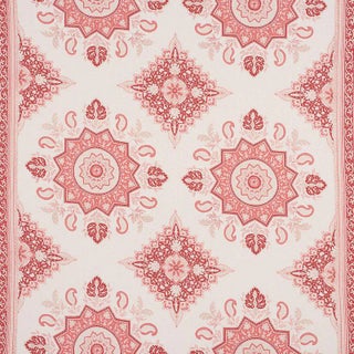 Schumacher X Mark D. Sikes Montecito Medallion in Faded Red Fabric For Sale