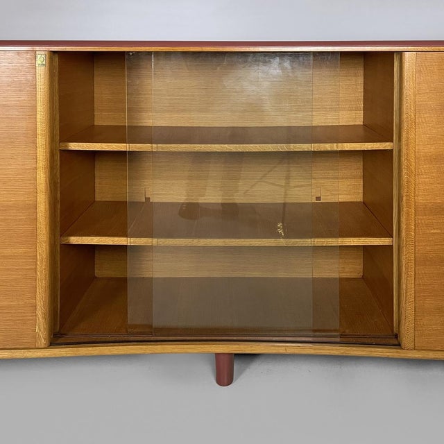 Mid-Century Modern Italian Sideboard in Wood, Glass, and Burgundy Leather, 1960s For Sale - Image 11 of 18