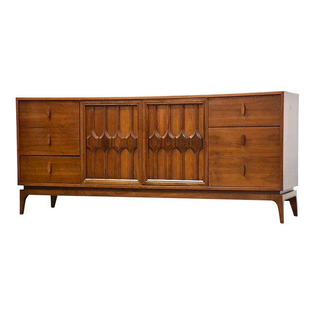 Mid Century Modern Walnut Dresser Credenza For Sale
