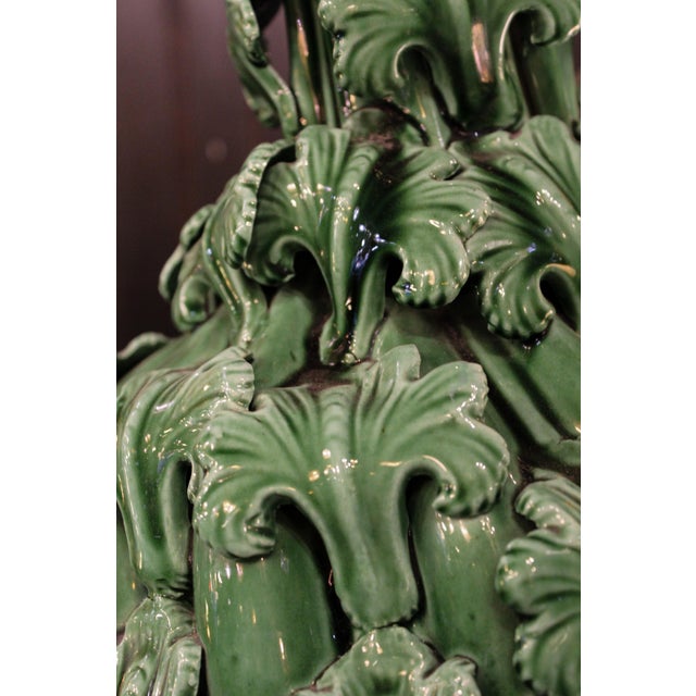 Green Vase with Leaf Decoration from Manises, 1950s For Sale - Image 3 of 8