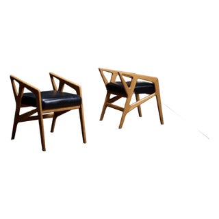 Pair of Model 687 Stools Attributed to Gio Ponti, 1950s For Sale