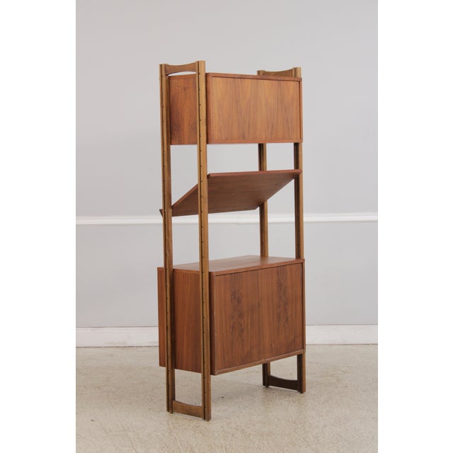 Mid Century Modern Walnut Bookcase Etagere Unit For Sale - Image 4 of 15