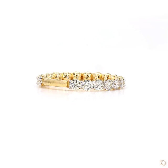 Metal 1.48 Carat Round Brilliant Cut Diamond Gold Ring, Size 6.5 For Sale - Image 7 of 9