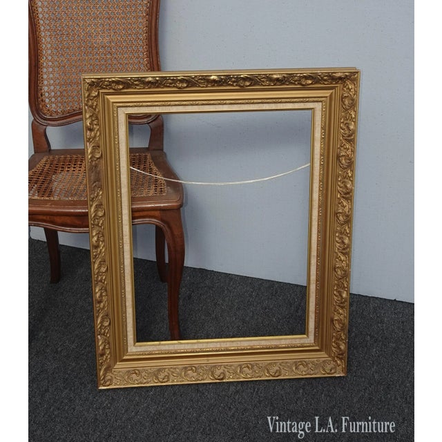 Gorgeous Picture Frame in Great Vintage Condition. Wear is usual for its age. Please see the photos. Overall a Gorgeous...