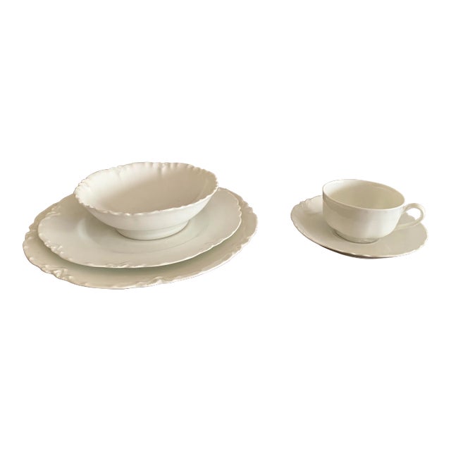 Haviland Limoges France Ranson Blank White 5 Piece Place Setting Dinnerware Bone China Scalloped For Sale