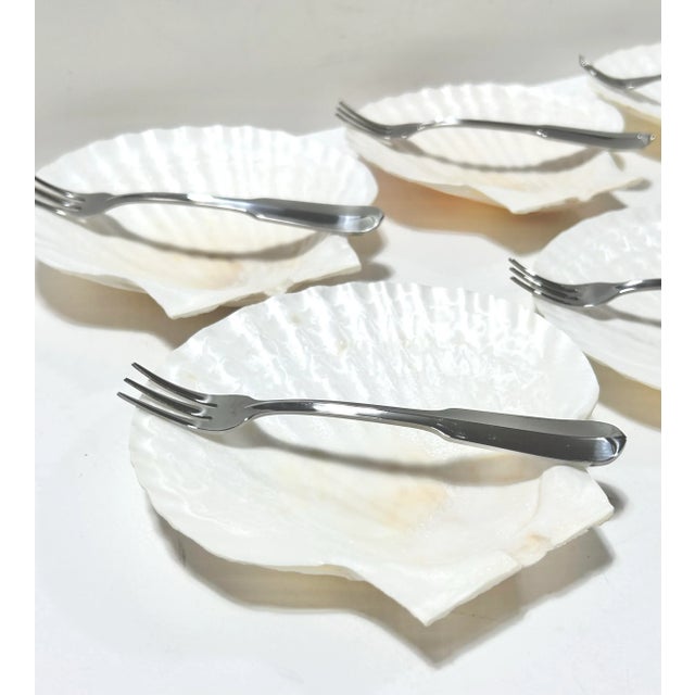 1970s Seashell Appetizer Plates & Forks – Coastal Set of 6 For Sale In Louisville - Image 6 of 10