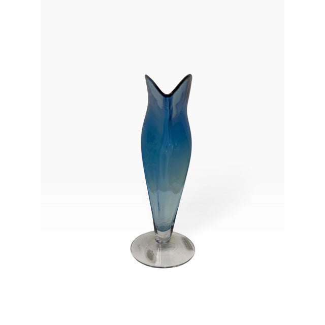 2000 - 2009 2001 Signed Blenko Handblown Sapphire Blue Fan Art Glass Vase - Model #872 For Sale - Image 5 of 7