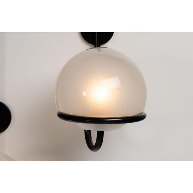 Glass and Metal Model 154 Wall Lamp by Sergio Asti for Arteluce, Italy, 1964 For Sale - Image 11 of 18