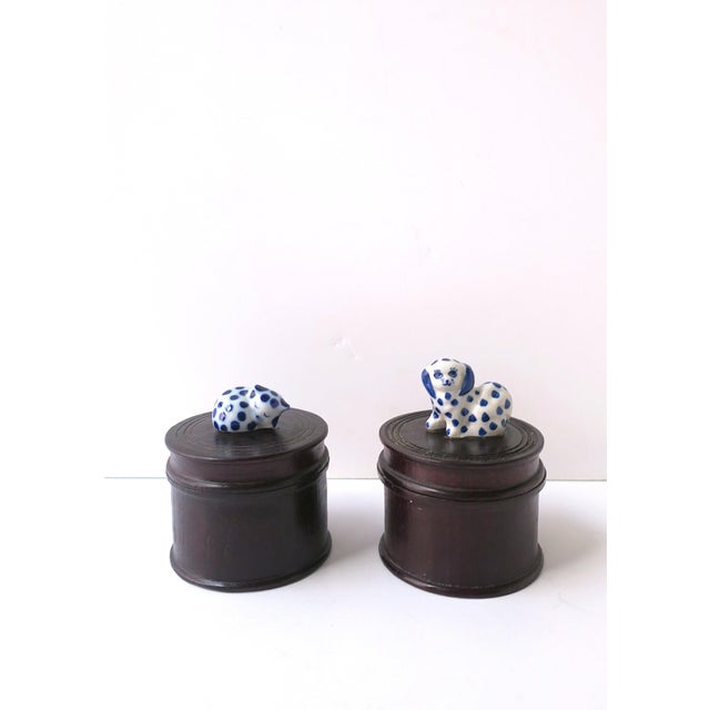 Jewelry Trinket Box With Porcelain Dog Blue and White, Mid-20th Century For Sale - Image 4 of 13