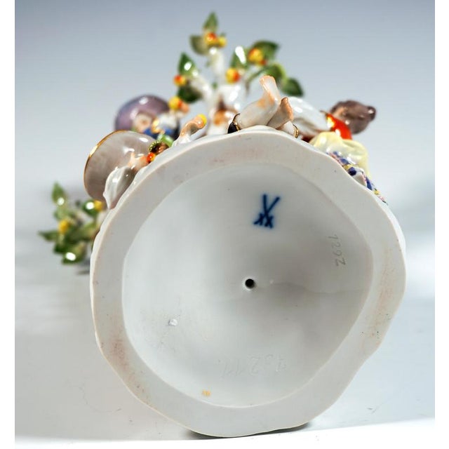 Rococo Style Gardener Group by Kaendler for Meissen, 1900s For Sale - Image 9 of 10