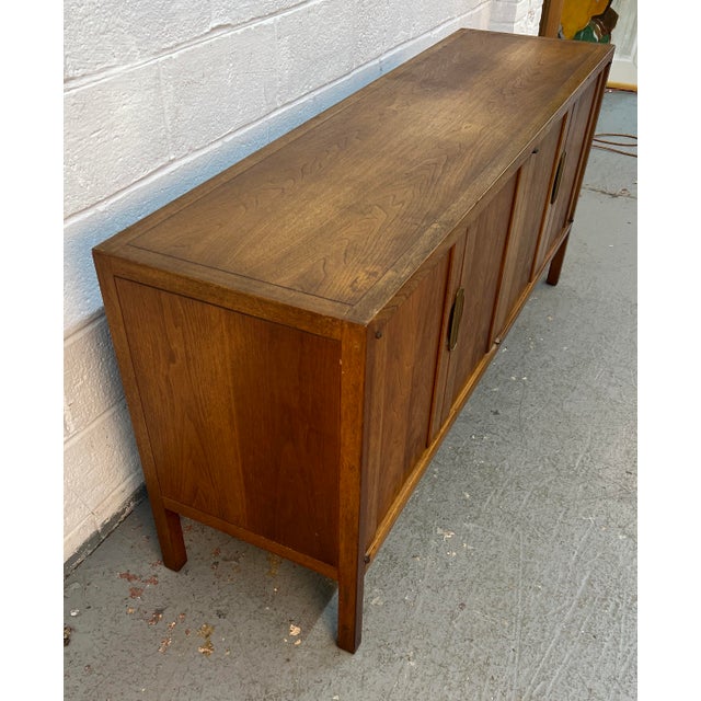 Brown Mid 20th Century Walnut Credenza by Henredon For Sale - Image 8 of 16