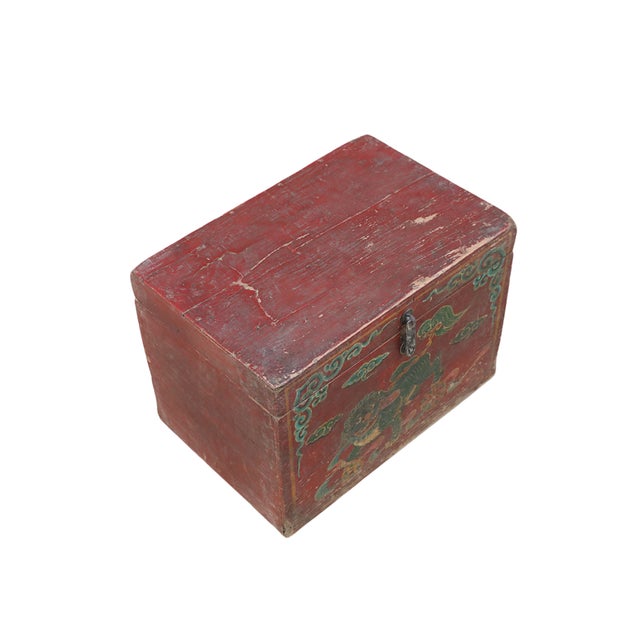 Vintage Chinese Painted Chest For Sale - Image 4 of 4
