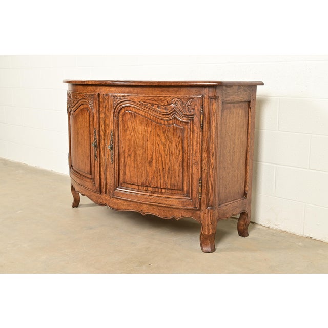 French Provincial Minton Spidell French Provincial Louis XV Carved Oak Sideboard or Bar Cabinet For Sale - Image 3 of 15