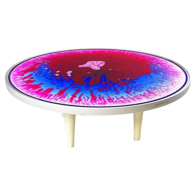 Italian Space Age Coffee Table in Plastic and Metal with Tie Dye Effect, 1970s For Sale - Image 15 of 15