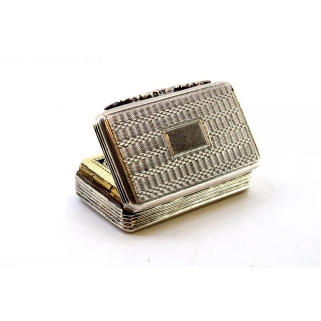 Gold and Pata Vinaigrette Box For Sale - Image 5 of 10