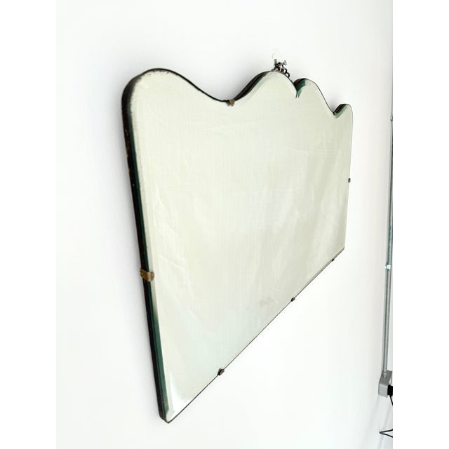 Art Deco Frameless Scalloped Wall Mirror, 1940s, in Very Good conditions. Designed 1920 to 1949