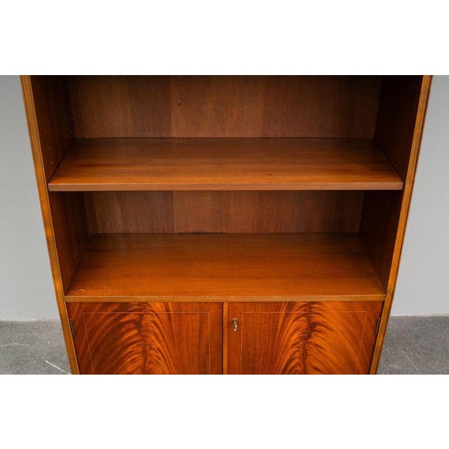 Mid-Century Brown Mahogany Bookcase For Sale - Image 17 of 18
