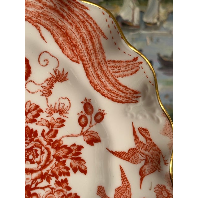 Late 20th Century Royal Crown Derby “Red Aves” Fluted Dessert Plates, 8.75” - Set of 12 For Sale In New York - Image 6 of 12